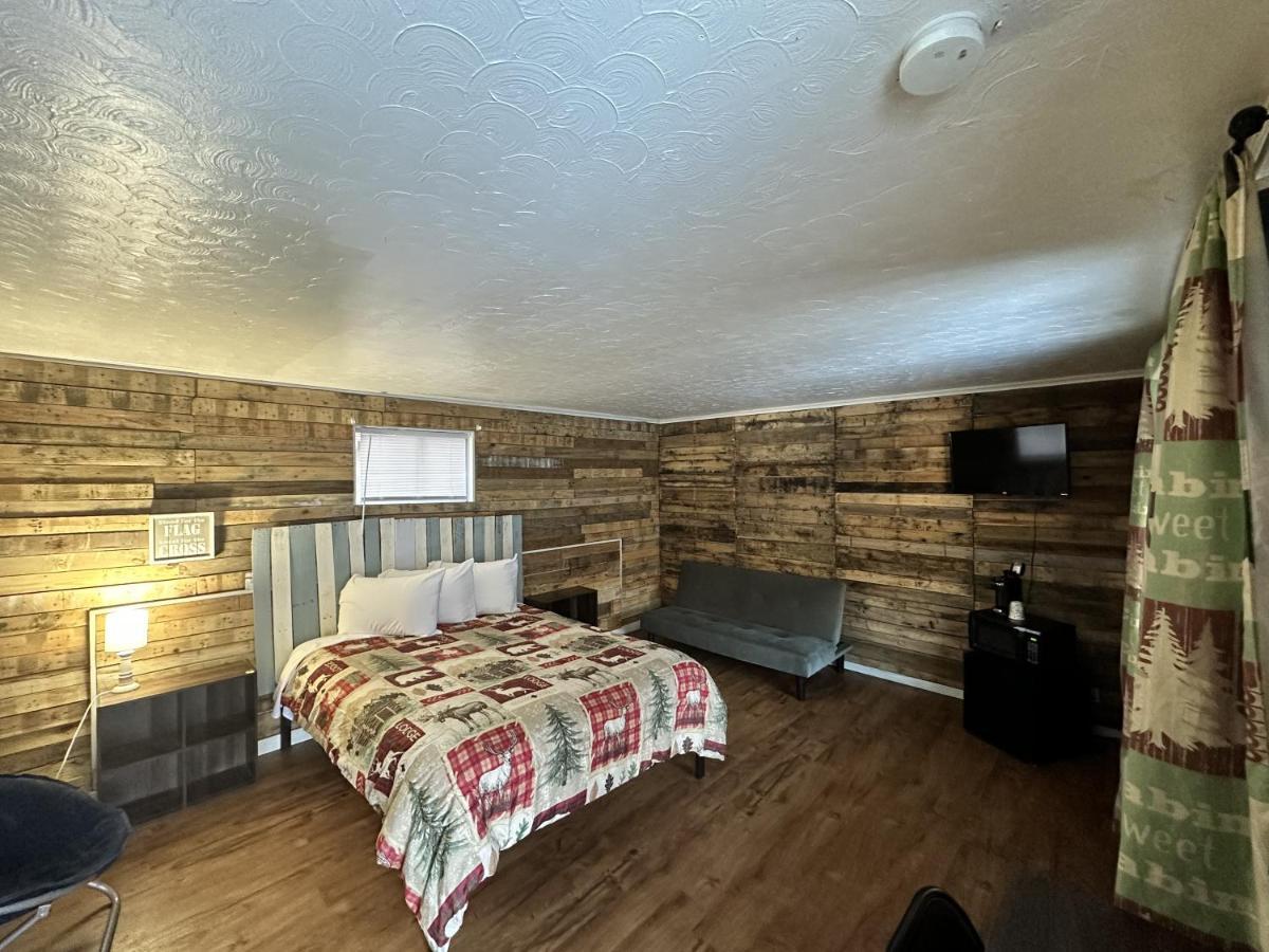 Ski Mountain Lodge แกตลิงเบิร์ก ภายนอก รูปภาพ