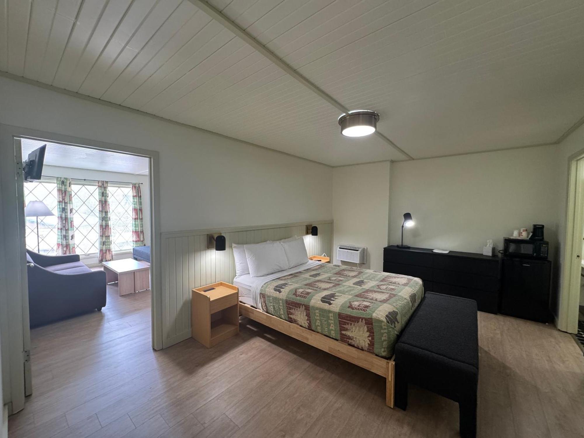 Ski Mountain Lodge แกตลิงเบิร์ก ภายนอก รูปภาพ