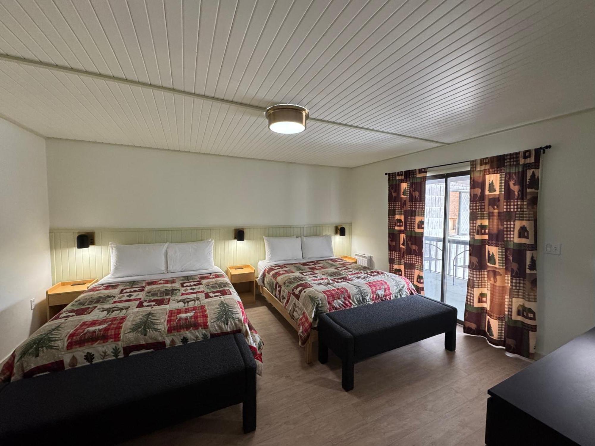 Ski Mountain Lodge แกตลิงเบิร์ก ภายนอก รูปภาพ