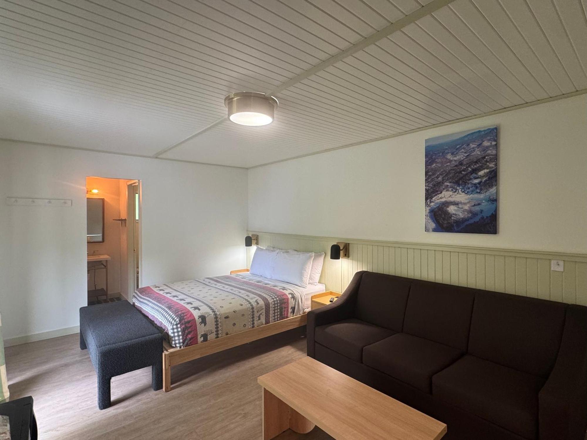 Ski Mountain Lodge แกตลิงเบิร์ก ภายนอก รูปภาพ